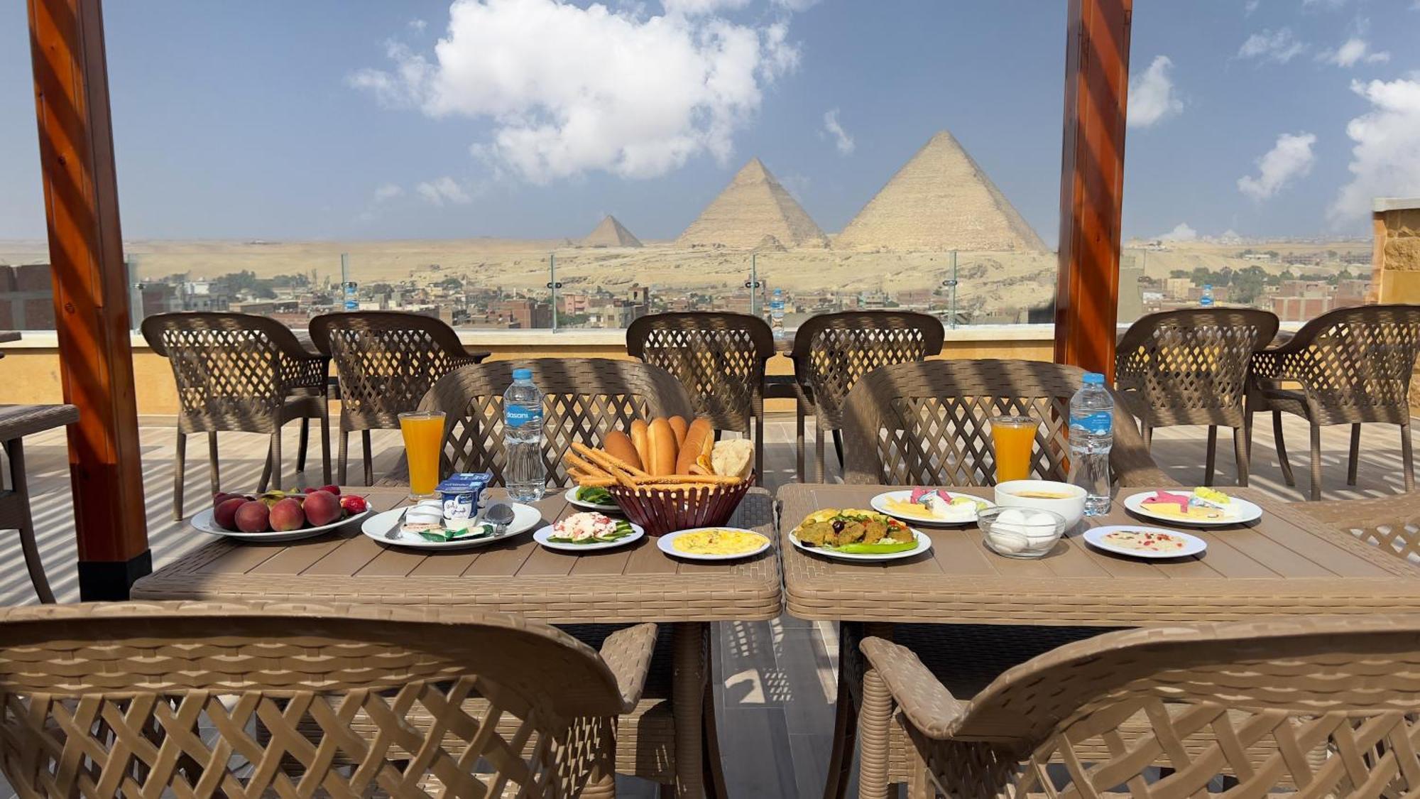 Celia Pyramids View Inn Nazlet el-Sîsi Buitenkant foto